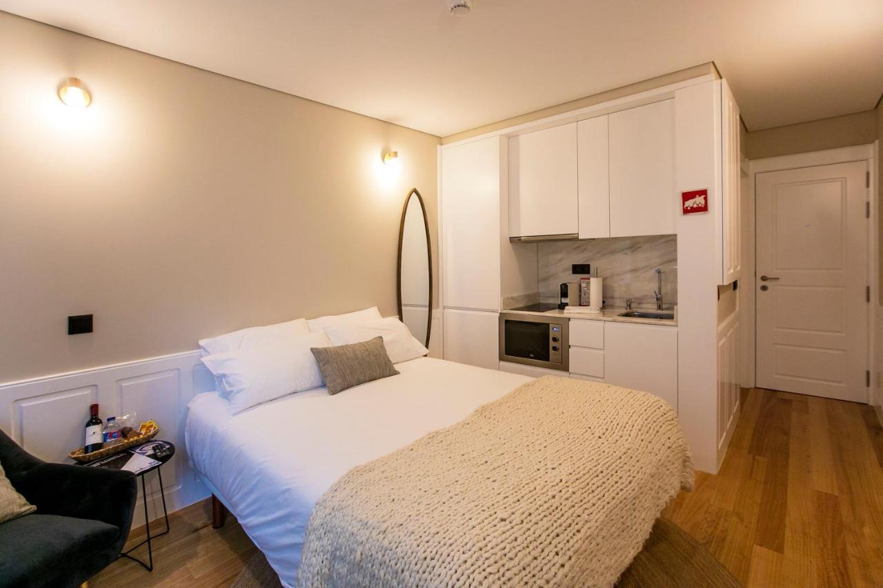 Charming Studio In Historic Downtown Porto Bagian luar foto