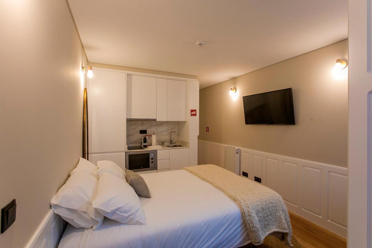 Charming Studio In Historic Downtown Porto Bagian luar foto
