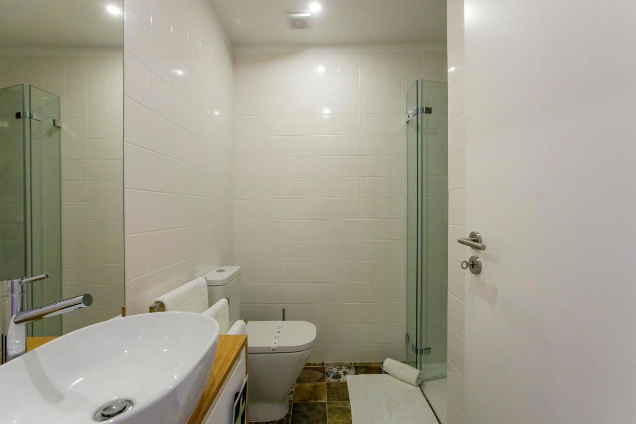 Charming Studio In Historic Downtown Porto Bagian luar foto