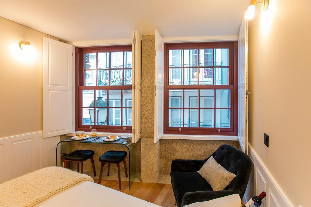 Charming Studio In Historic Downtown Porto Bagian luar foto