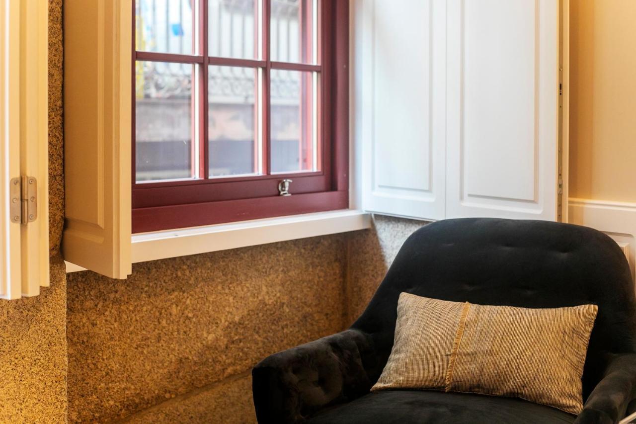Charming Studio In Historic Downtown Porto Bagian luar foto