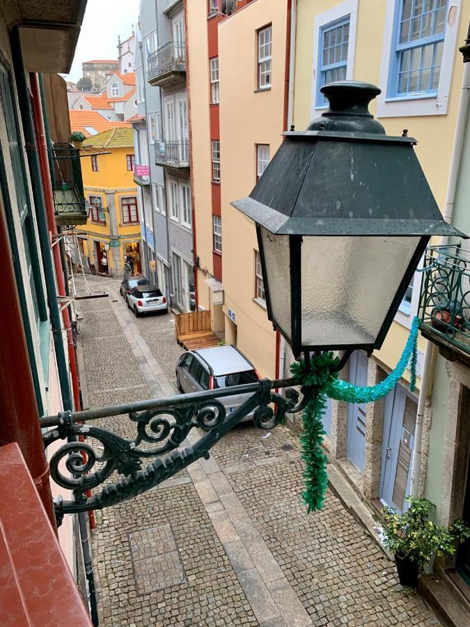 Charming Studio In Historic Downtown Porto Bagian luar foto